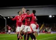 米乐m6app-利物浦客场击败富勒姆，保持不败领跑积分榜的简单介绍