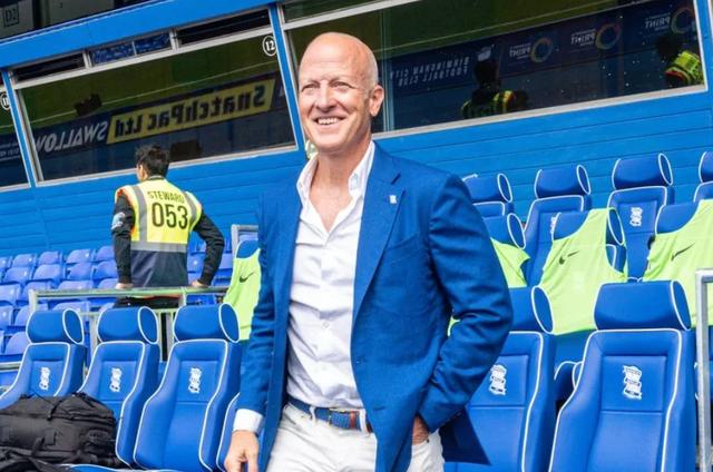 包含伯明翰城主教练赞扬球员拼搏精神的词条