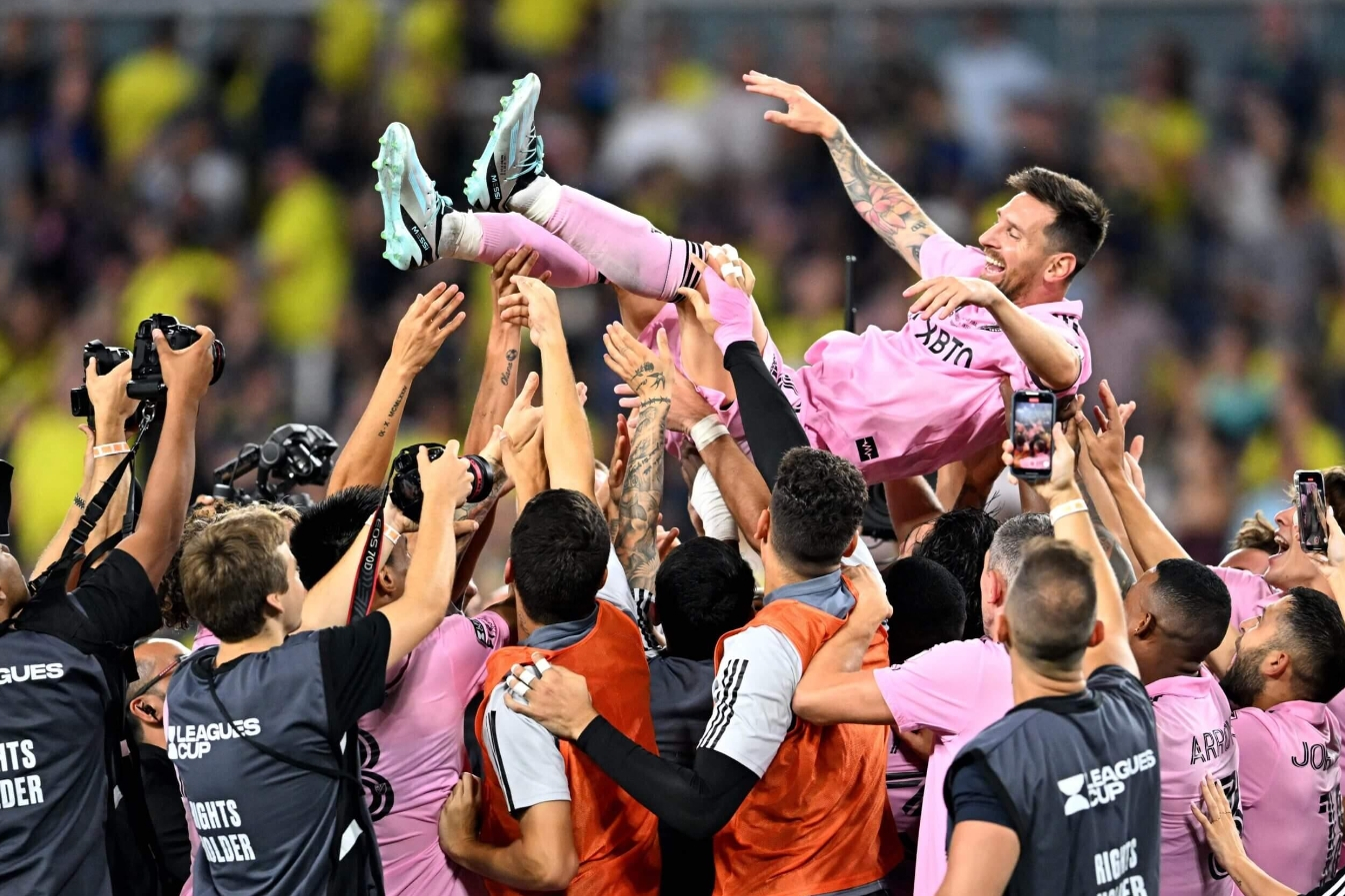 阿尔梅里亚客场作战，面对激烈对手的简单介绍